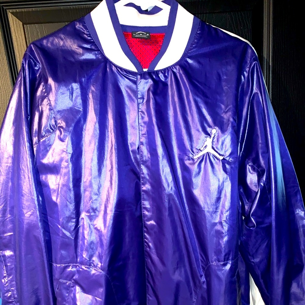 Jordan insulated light weight jacket